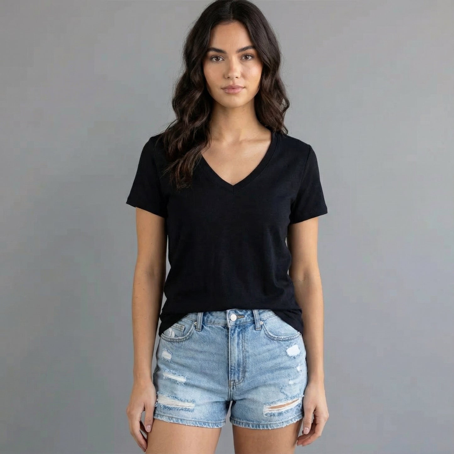 Mira Essential V-Neck Tee