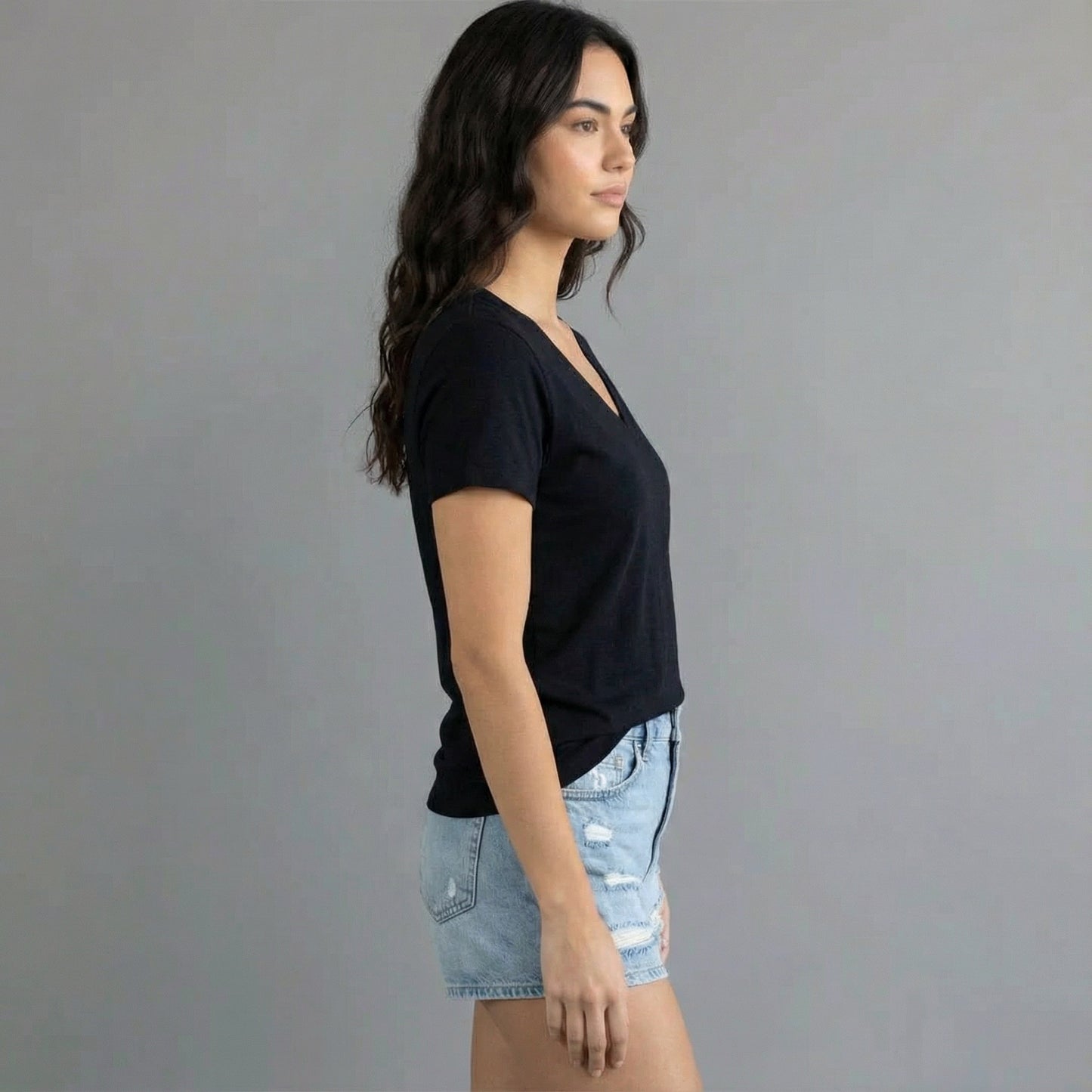 Mira Essential V-Neck Tee